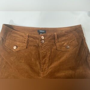 Jones & CO Jones New York flared corduroy pants